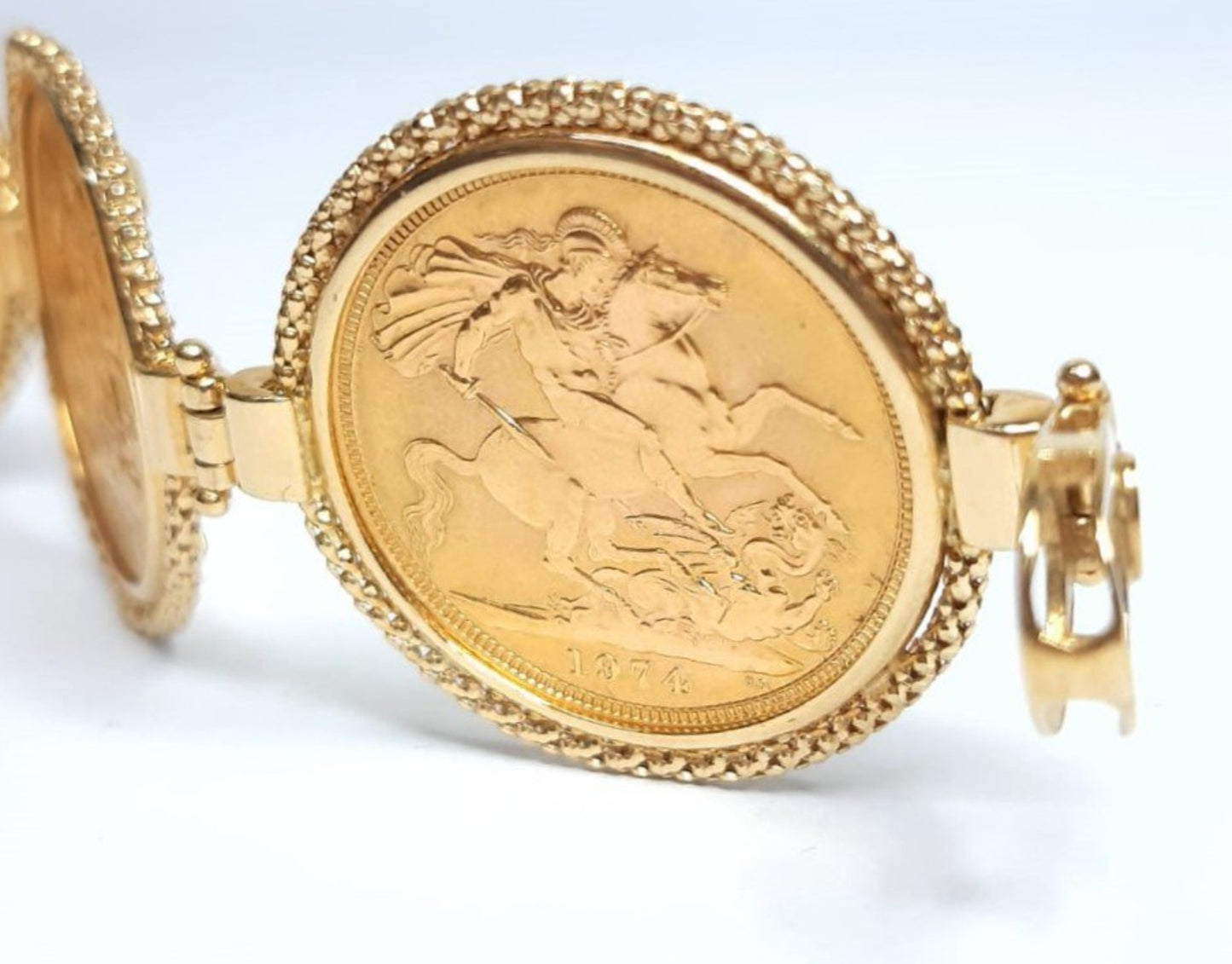 Bracciale in oro giallo con 6 sterline oro 22k