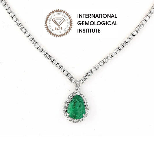 Collana collier tennis in oro e smeraldo e diamanti naturali 8.44 ct