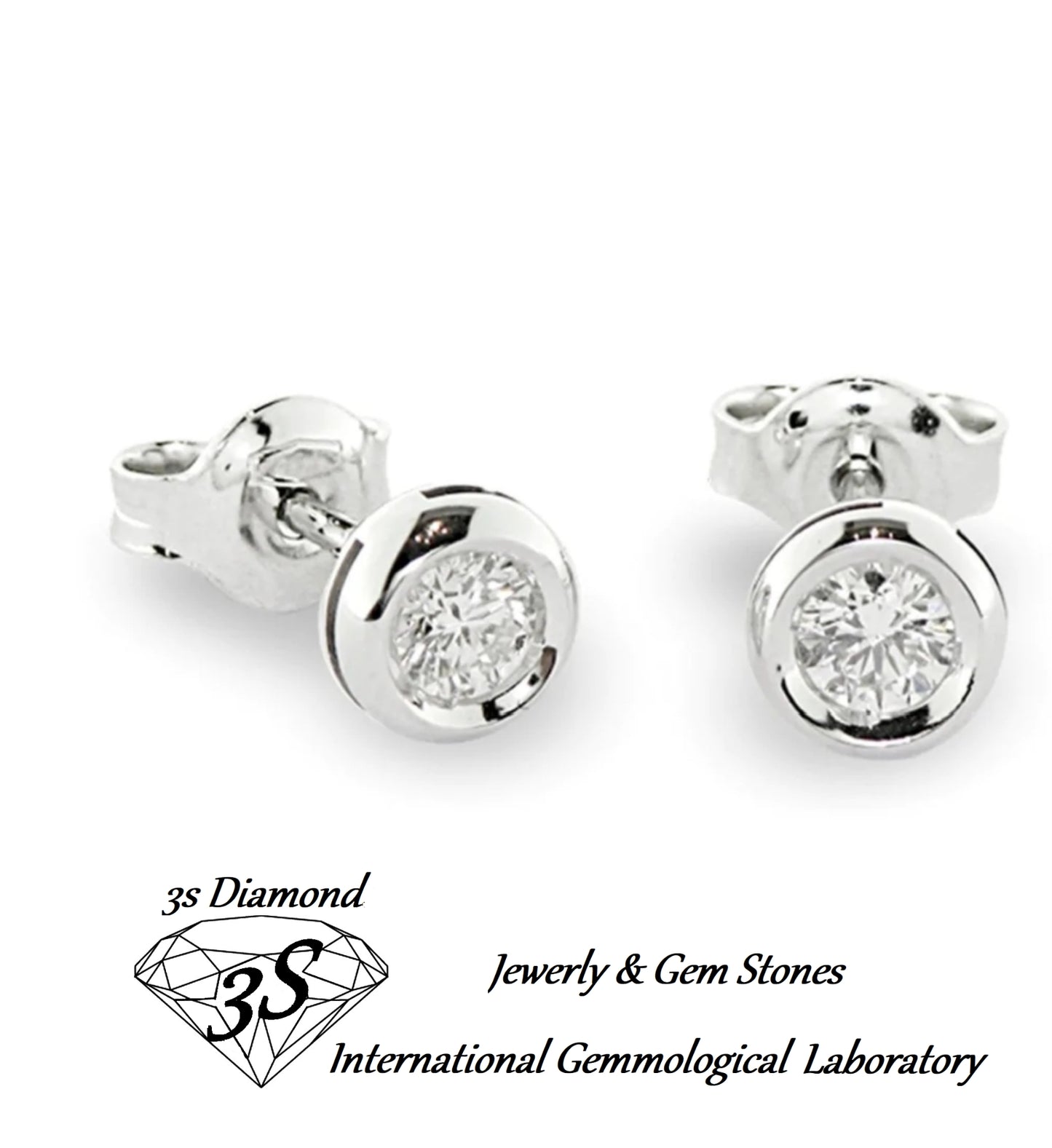 set completo ciondolo e orecchini  punto luce a cipollina in oro 18k 750 e 3 diamanti naturali 1,35 ct E F